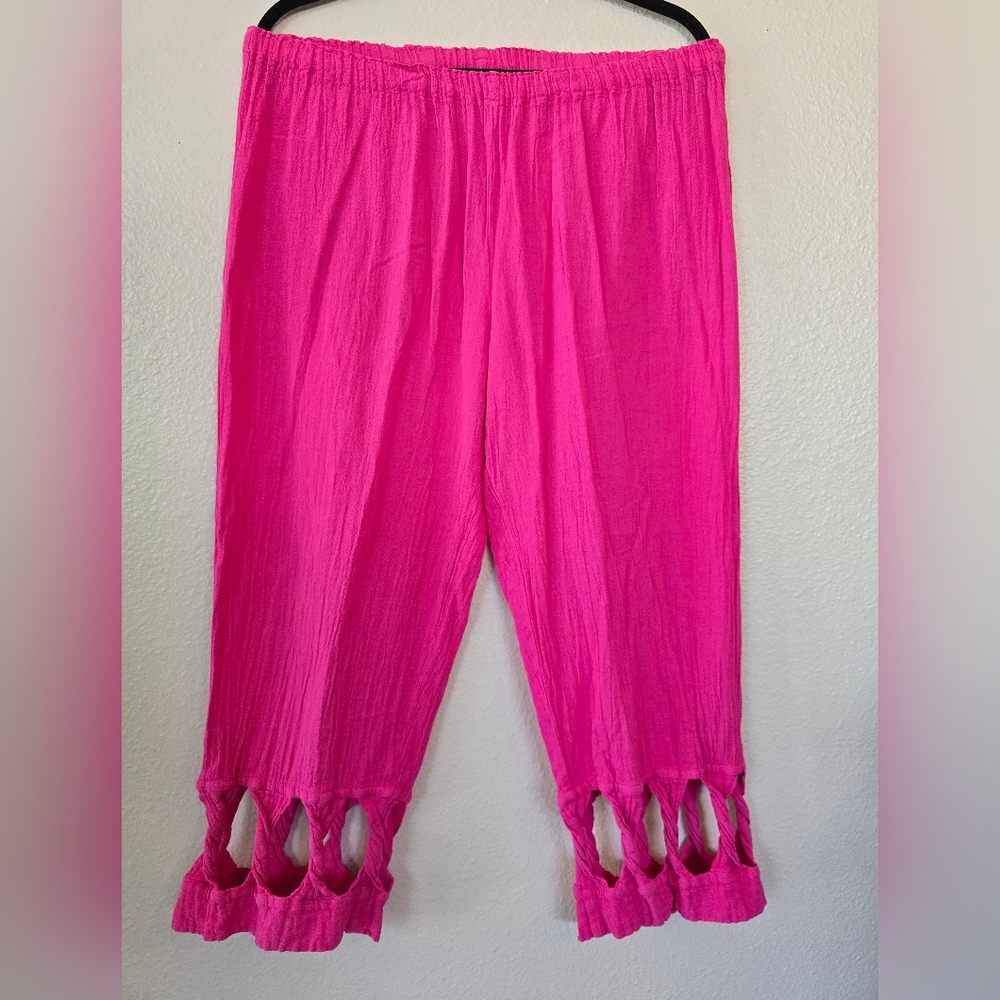 Oh My Gauze! Pink Capris